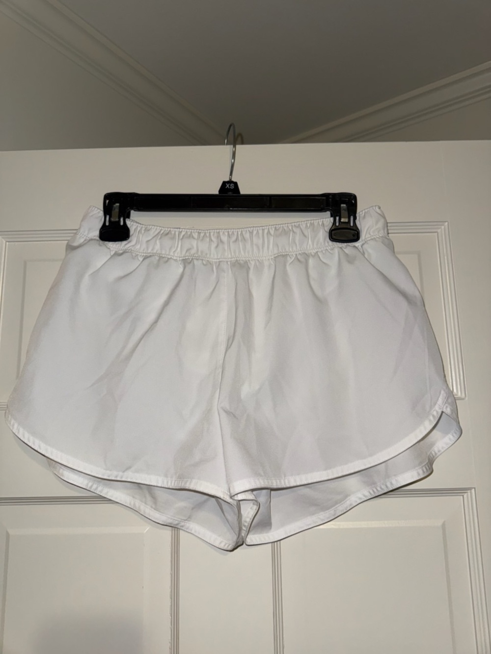Old Navy White Women's Athletic Running Shorts